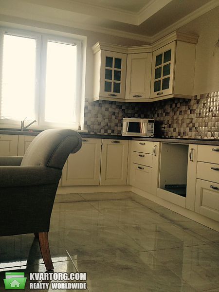Sell house. Киев, вечерняя — photo 8
