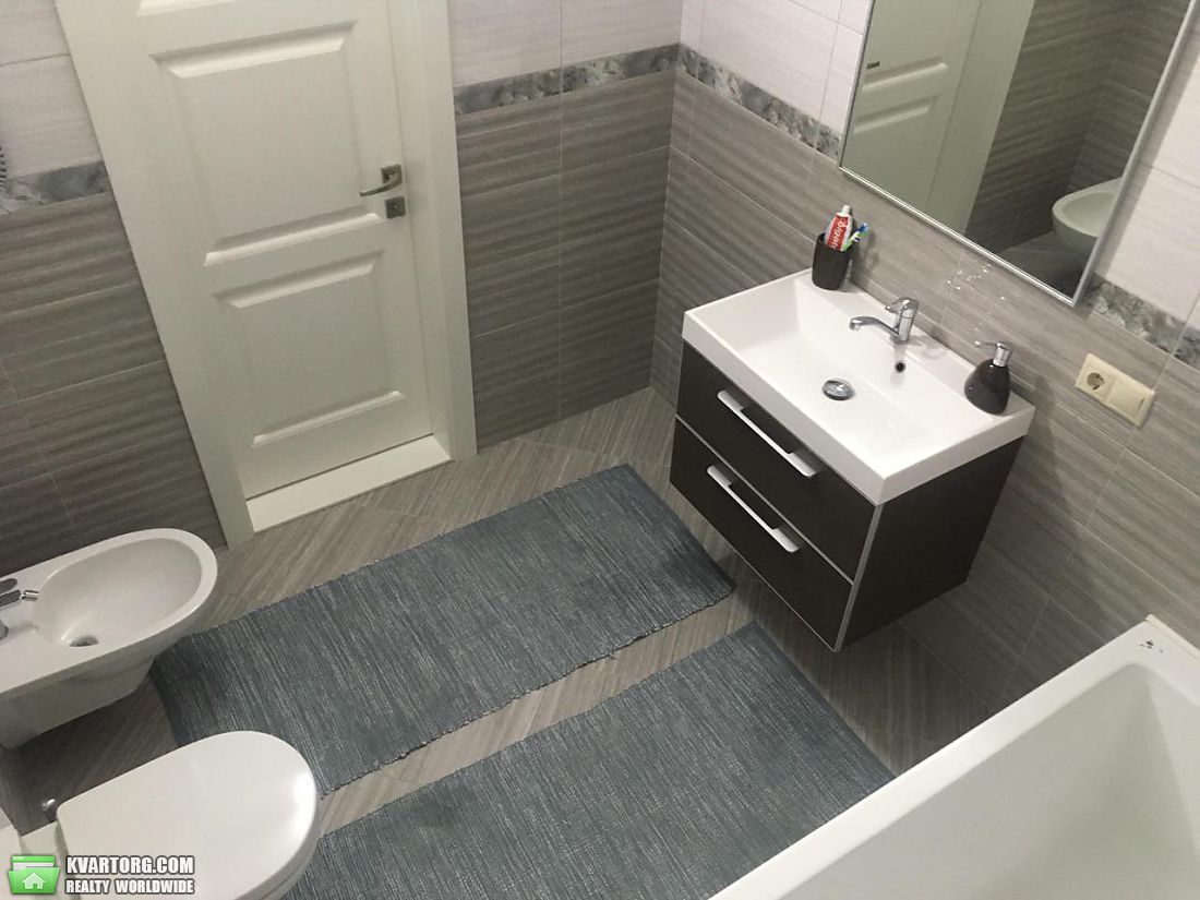 Rent out 2-room apartment. Киев, Патриарха Скрыпника — photo 8