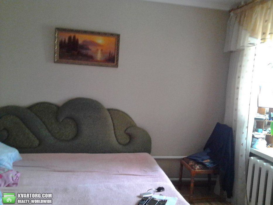 Sell 3-room apartment. Киев,  Тростянецкая — photo 2