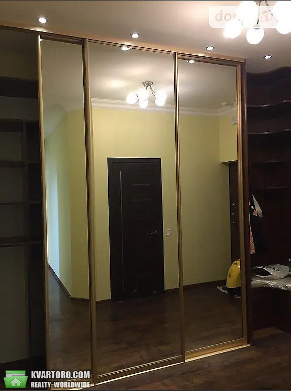 Rent out 2-room apartment. Киев,  Дарницкий бул — photo 8