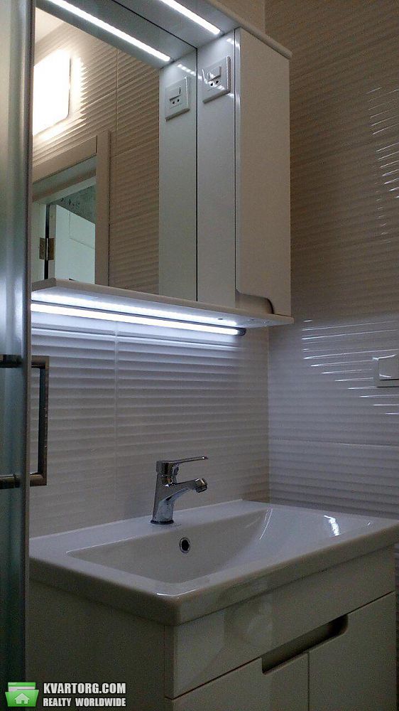 Sell 1-room apartment. Киев, Михаила Донца — photo 2