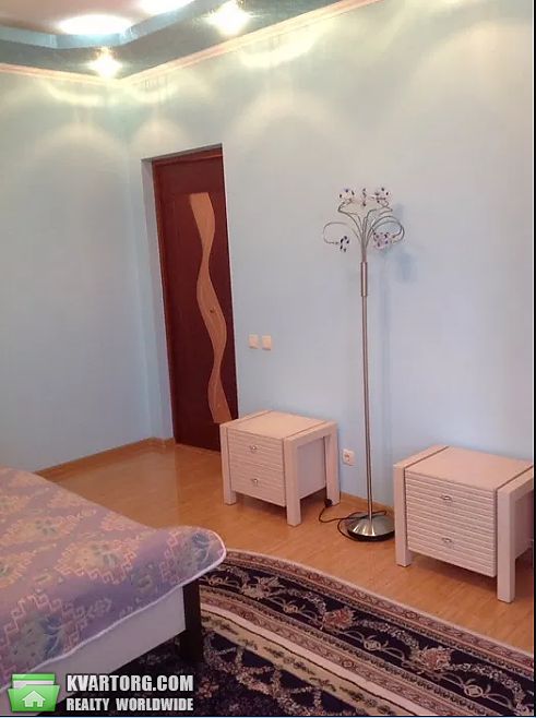 Rent out 3-room apartment. Киев,  Руданского — photo 9