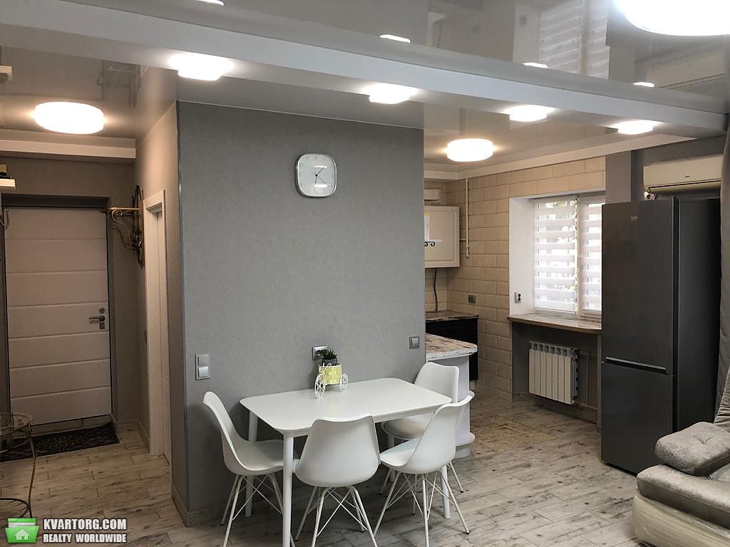 Rent out 2-room apartment. Киев,  Телиги — photo 2
