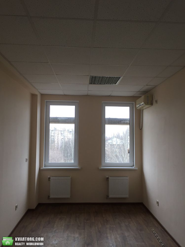 Rent out office. Николаев, проспект Мира — photo 8