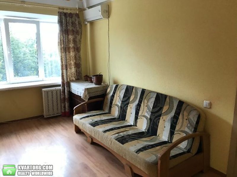 Sell 2-room apartment. Киев,  Кучера — photo 2