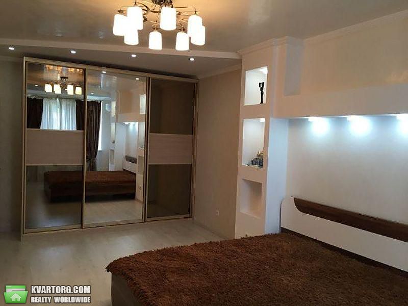 Rent out 1-room apartment. Киев,  Голосеевская — photo 5