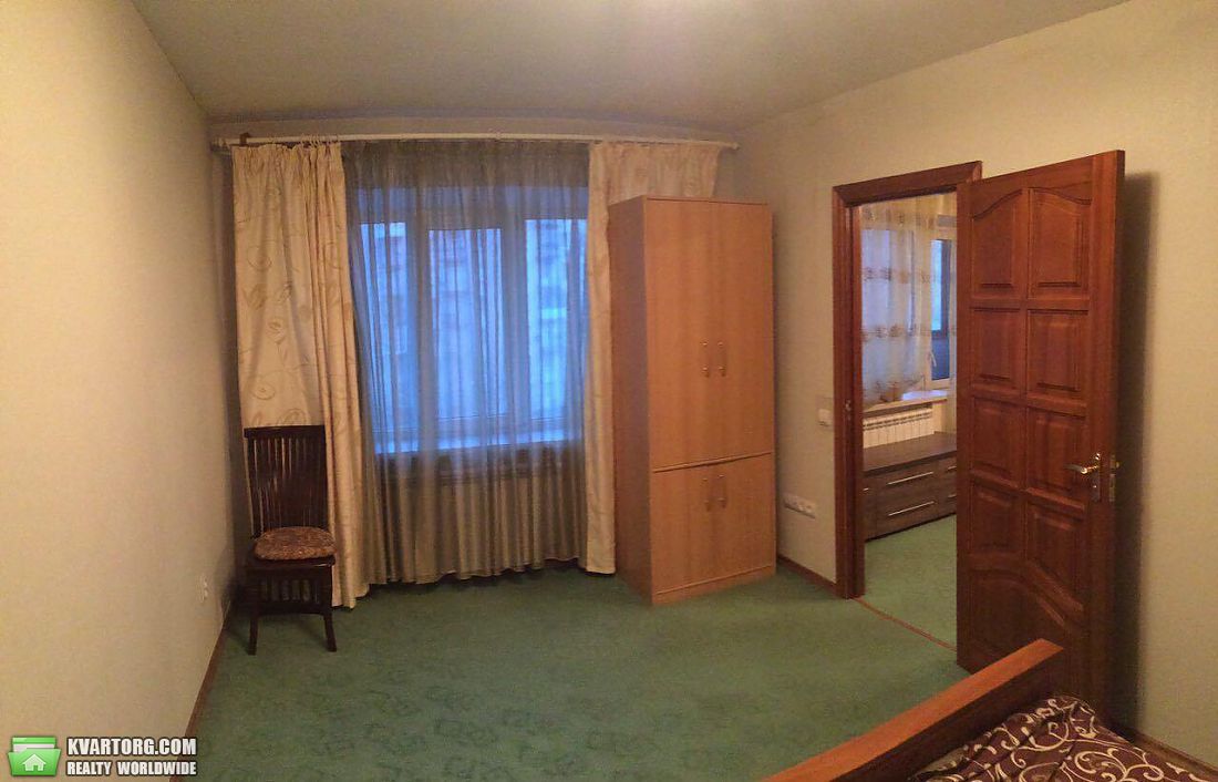 Rent out 2-room apartment. Киев,  Кловский спуск — photo 5