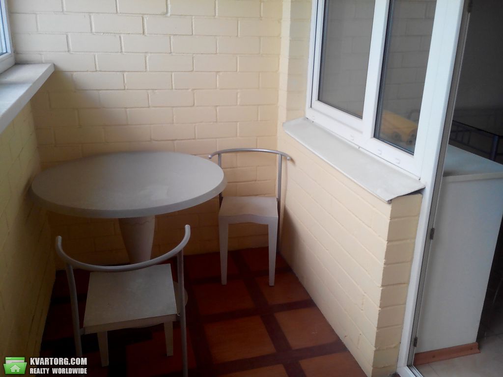 Sell 2-room apartment. Киев, проспект Николая Бажана — photo 3
