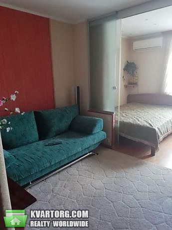 Rent out 1-room apartment. Киев, просп. Лобановского — photo 1