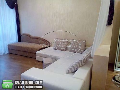 Rent out 1-room apartment. Киев, Драгомирова — photo 2
