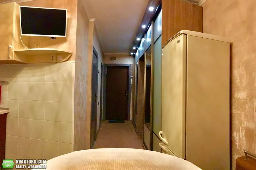 Rent out 1-room apartment. Киев,  Днепровская наб — photo 6