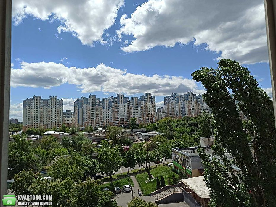 Sell 2-room apartment. Киев,  Ужвий — photo 4