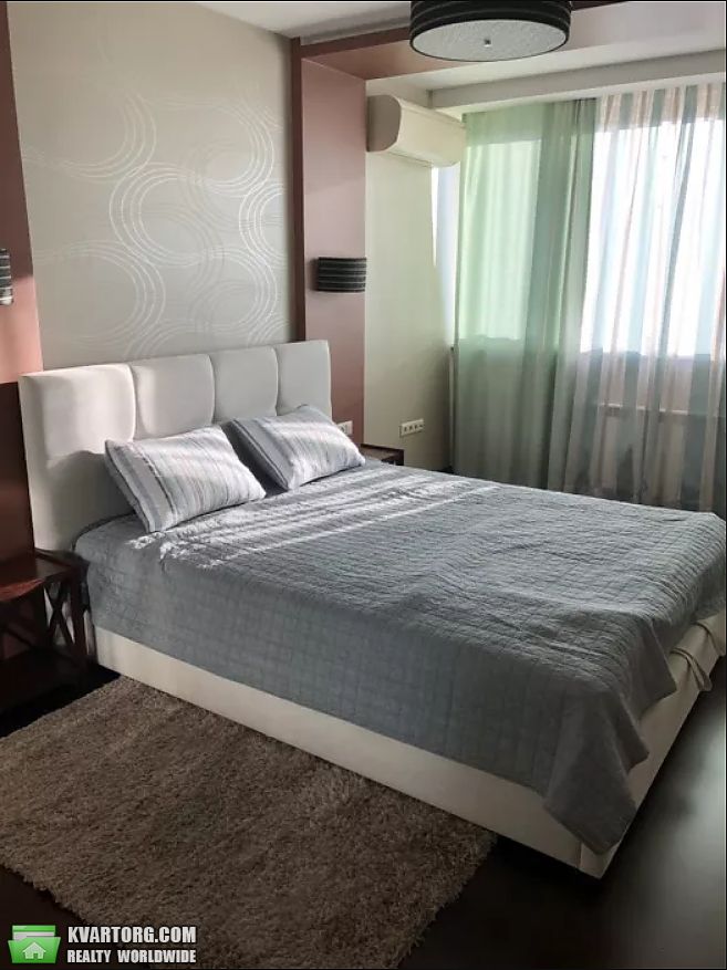 Rent out 3-room apartment. Киев, Гетьмана — photo 5
