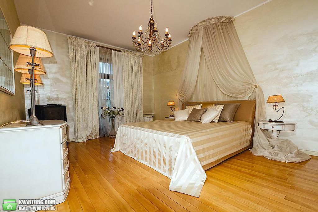 Rent out 3-room apartment. Киев,  Ярославов Вал — photo 1