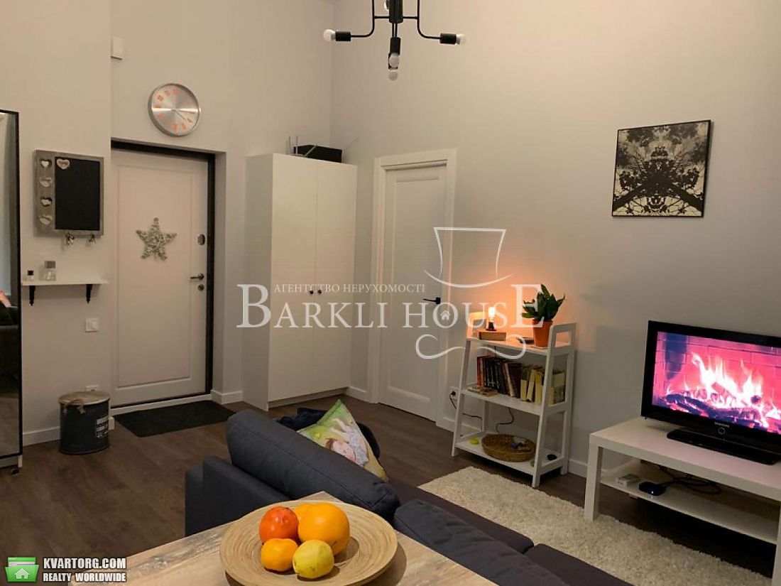 Rent out 2-room apartment. Киев,  Рейтарская — photo 2