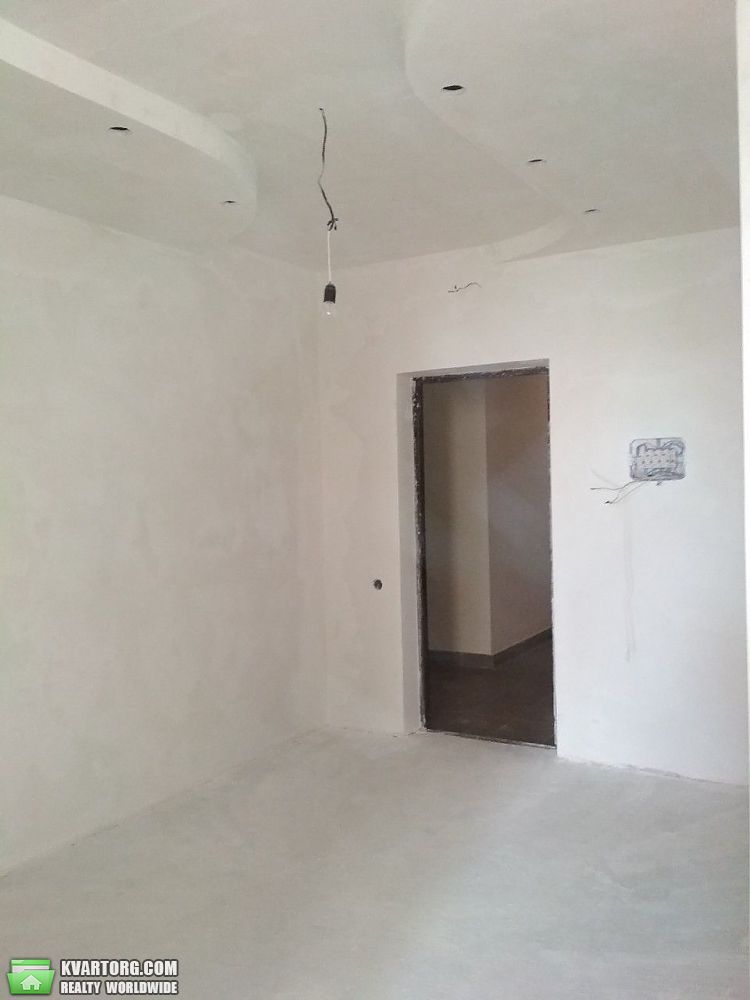 Sell 2-room apartment. Киев,  Олевская — photo 2