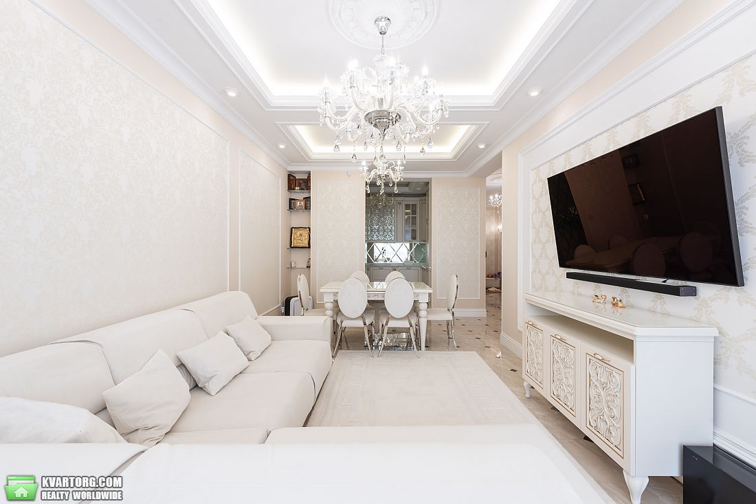 Sell 4-room apartment. Киев, Драгомирова ул. — photo 8