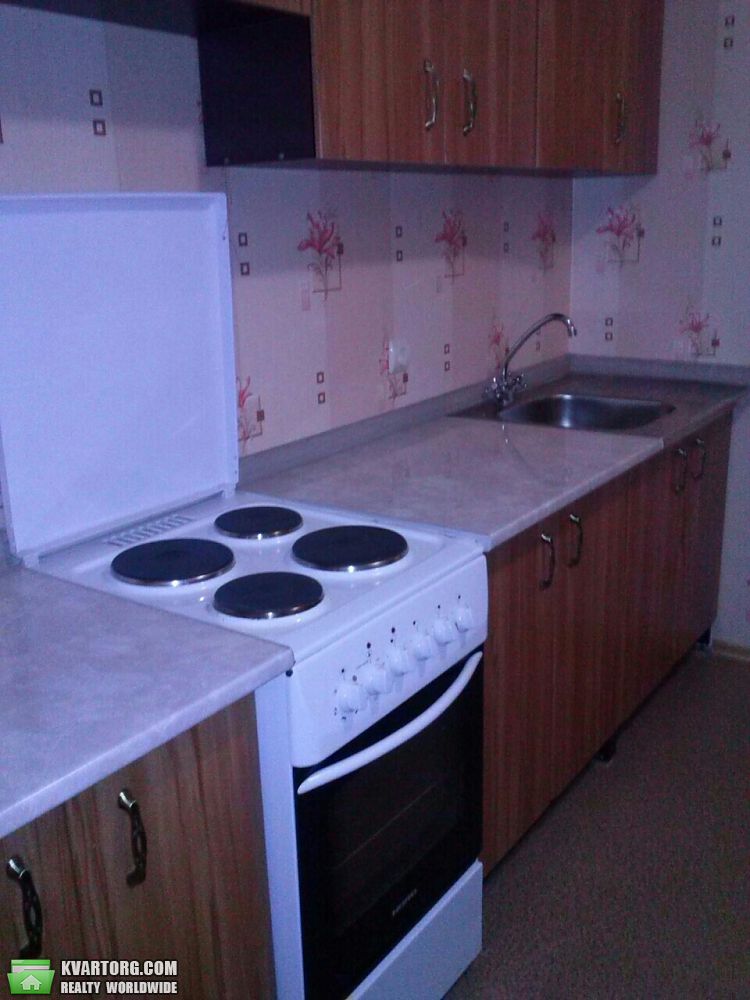 Rent out 1-room apartment. Киев,  Закревского — photo 1