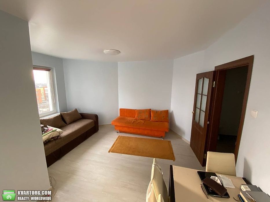 Rent out 1-room apartment. Киев, русовой — photo 1