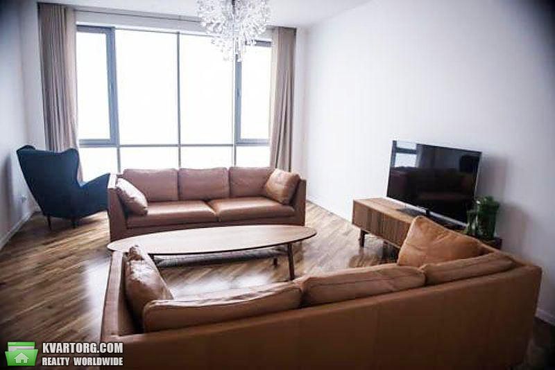 Rent out 3-room apartment. Киев,  Днепровская наб — photo 3