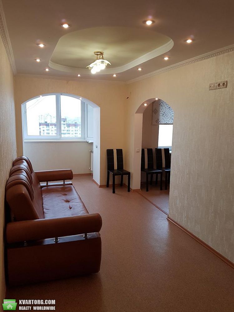 Rent out 4-room apartment. Киев,  Бальзака — photo 2