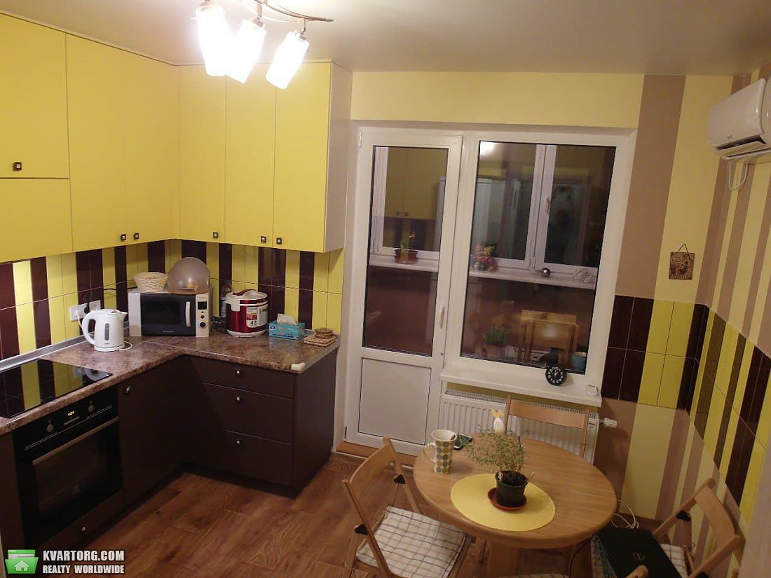 Sell 2-room apartment. Киев,  Глушкова пр — photo 1