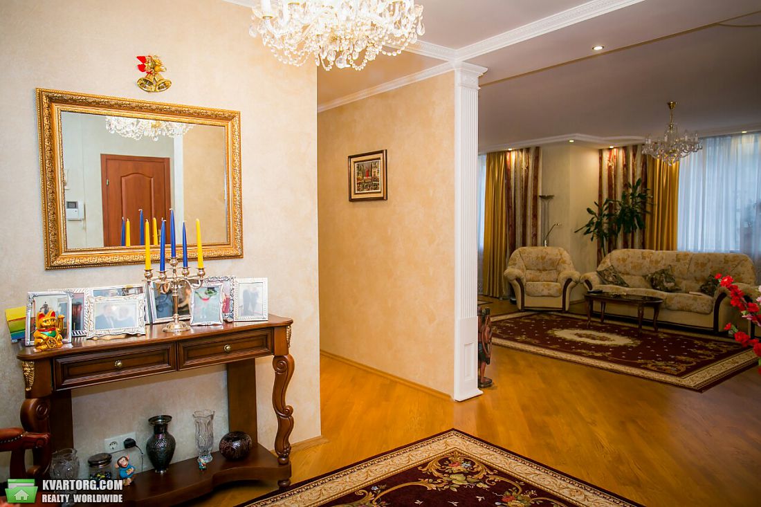 Sell 4-room apartment. Киев, Срибокильская — photo 2