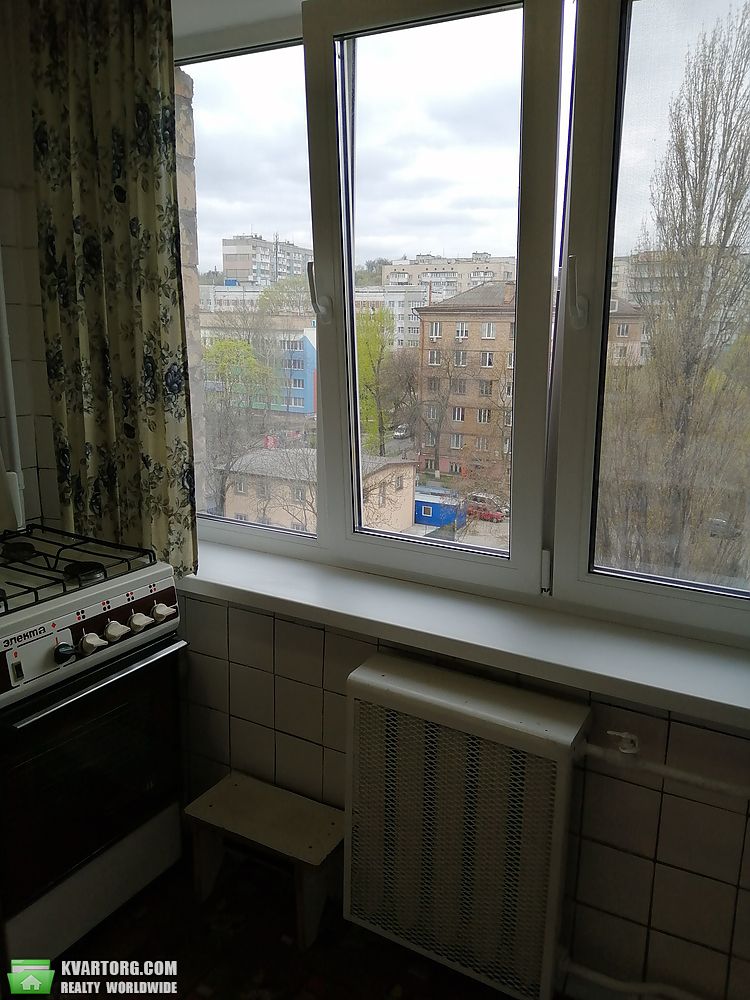 Sell 2-room apartment. Киев, Кирилловская — photo 2