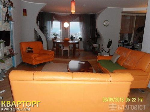 Sell 3-room apartment. Киев,  Клиническая — photo 3
