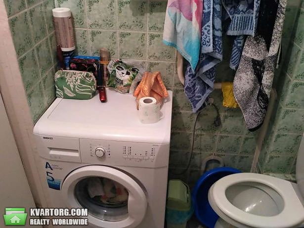 Rent out 1-room apartment. Киев,  Бажана — photo 4