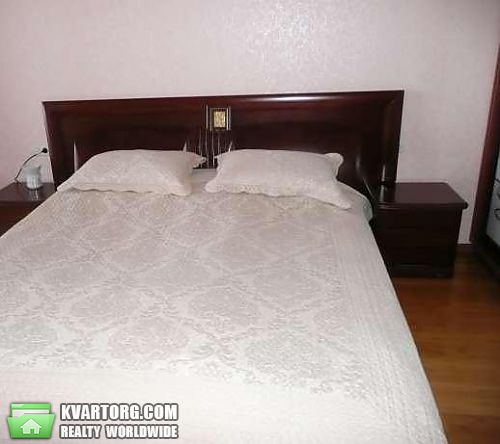 Rent out 3-room apartment. Киев, пр-т Героев Сталинграда — photo 2