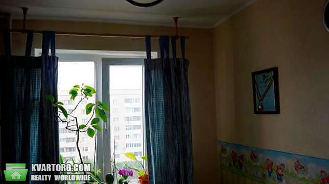 Sell 3-room apartment. Киев,  Автозаводская — photo 1