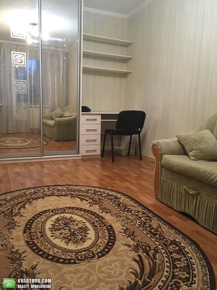 Rent out 1-room apartment. Киев, Наумова — photo 1