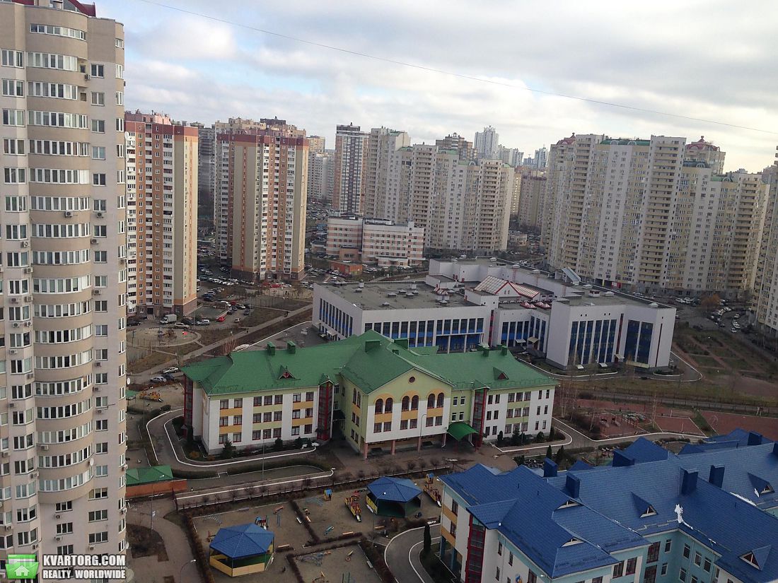 Rent out 2-room apartment. Киев,  Урловская — photo 10