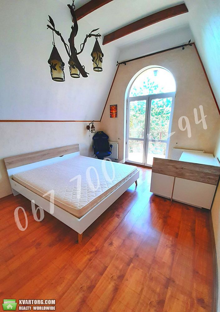 Rent out house. Киев,  Садовая — photo 8