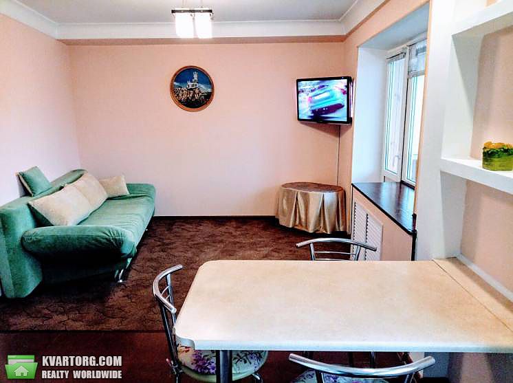 Sell 3-room apartment. Киев,  Дегтяревская — photo 3