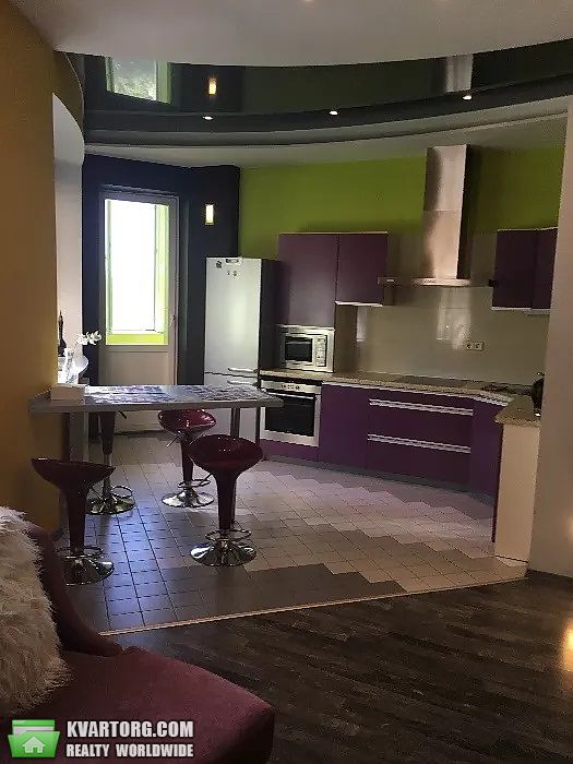 Rent out 3-room apartment. Киев,  Липовая — photo 3