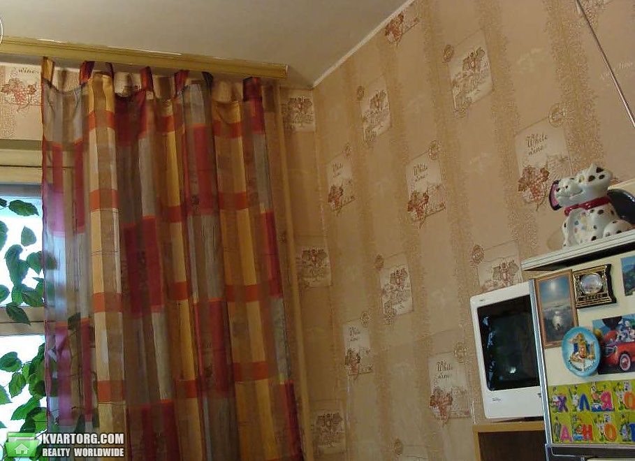 Sell 4-room apartment. Киев,  Ирпенская — photo 9