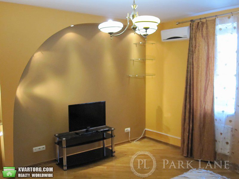 Sell 3-room apartment. Киев, Гоголевская — photo 1