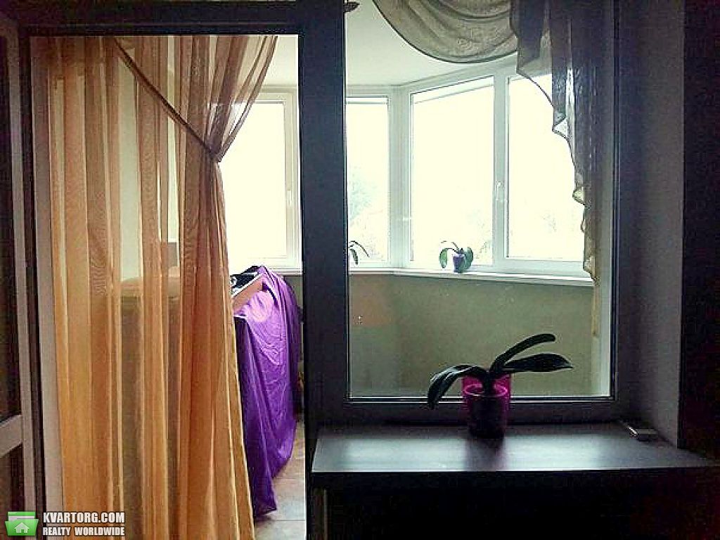 Sell 3-room apartment. Киев,  Саперно-Слободская — photo 8