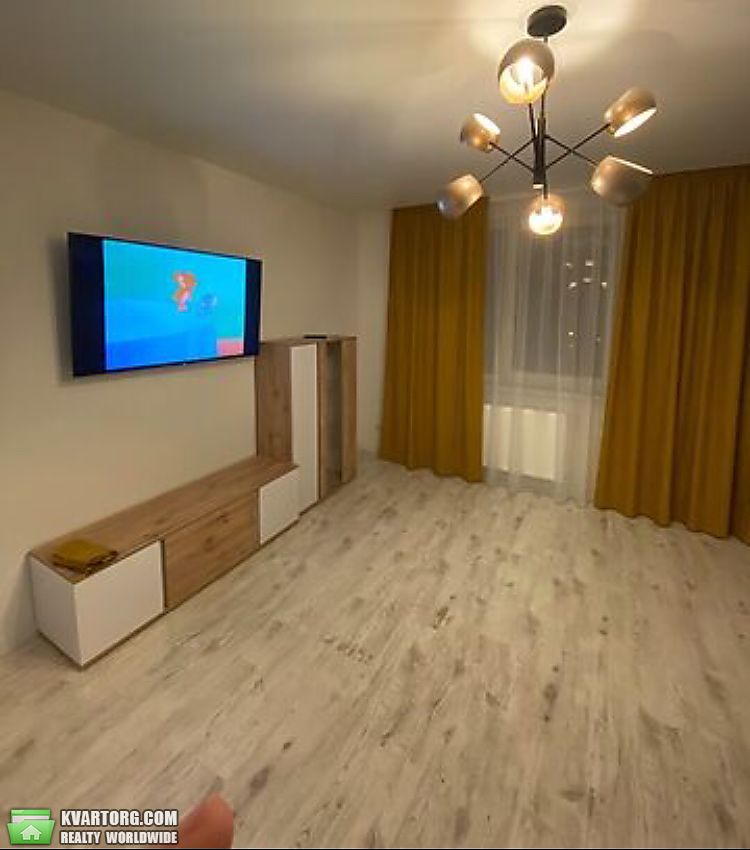 Rent out 2-room apartment. Львов, Джона Ленона — photo 4