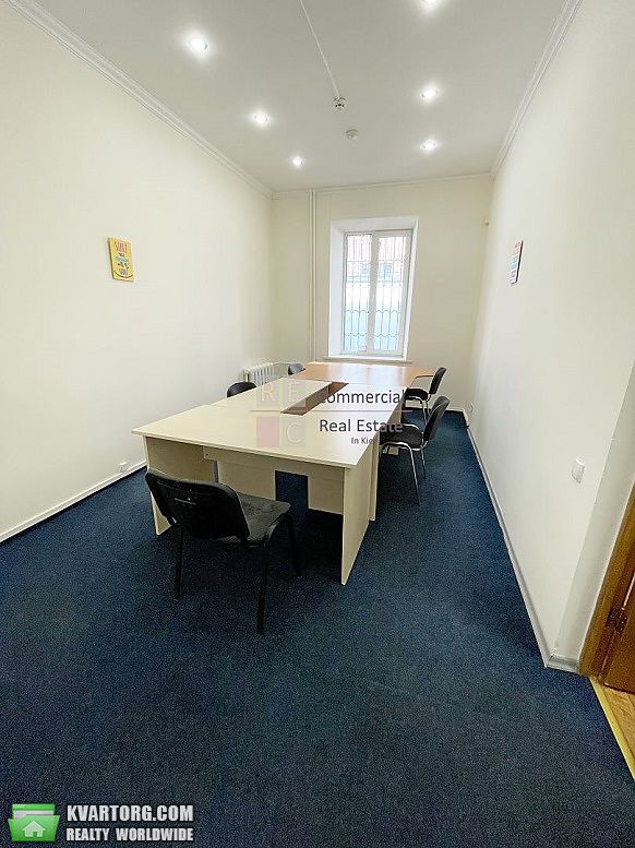 Rent out office. Киев,  Жилянская — photo 1
