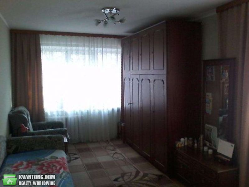 Sell 3-room apartment. Киев,  Ушакова — photo 1
