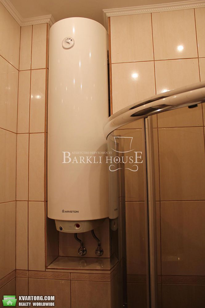 Rent out 3-room apartment. Киев,  Дмитриевская — photo 9