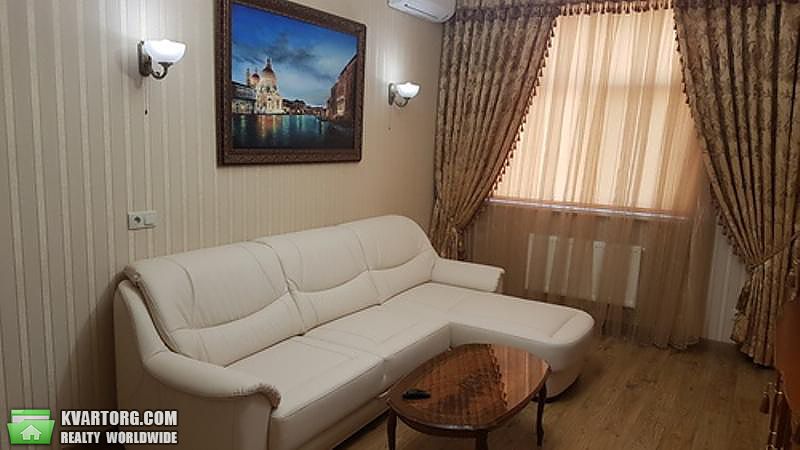 Rent out 1-room apartment. Киев,  Барбюса — photo 1