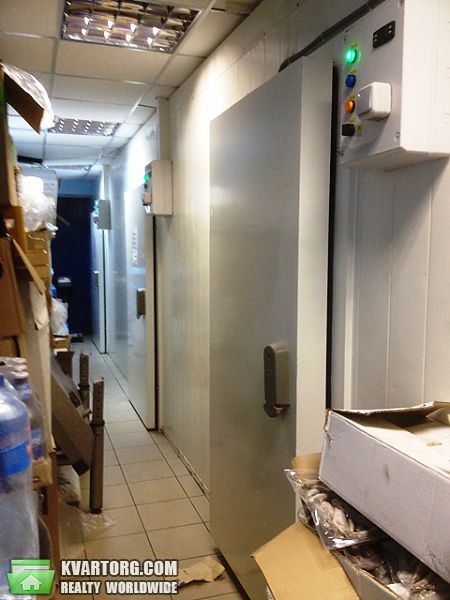 Rent out shop. Киев, Срибнокольская 20/2 — photo 2