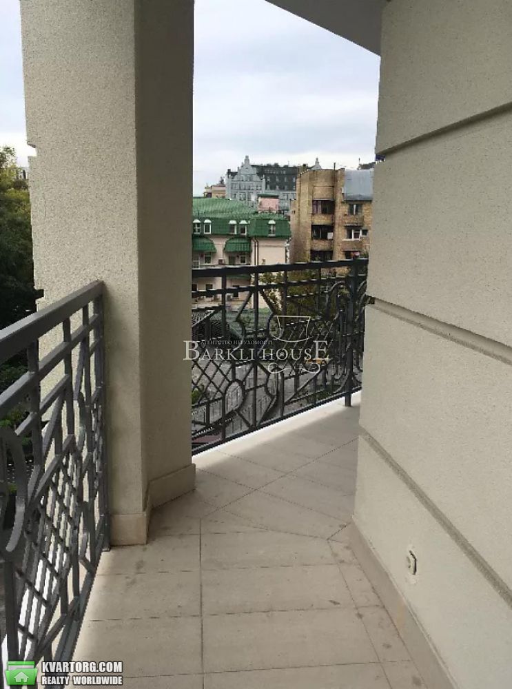 Rent out 3-room apartment. Киев,  Спасская — photo 6