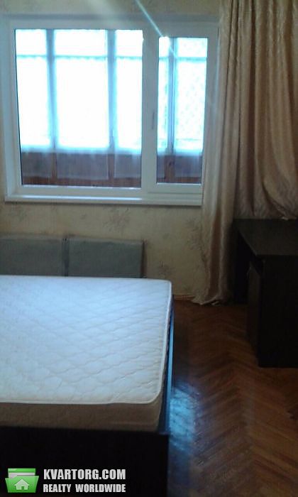 Rent out 2-room apartment. Киев,  Заболотного — photo 4