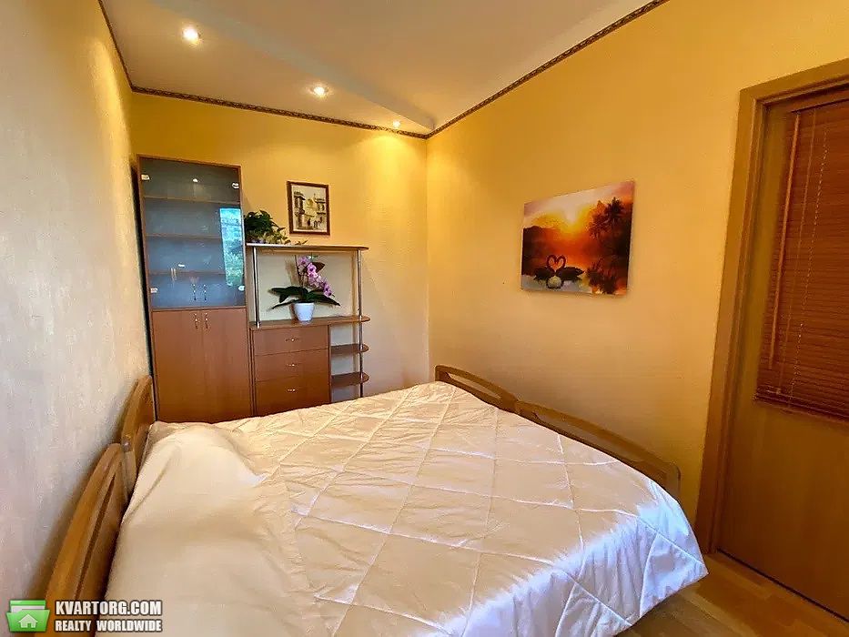 Sell 3-room apartment. Киев,  Козицкого — photo 4