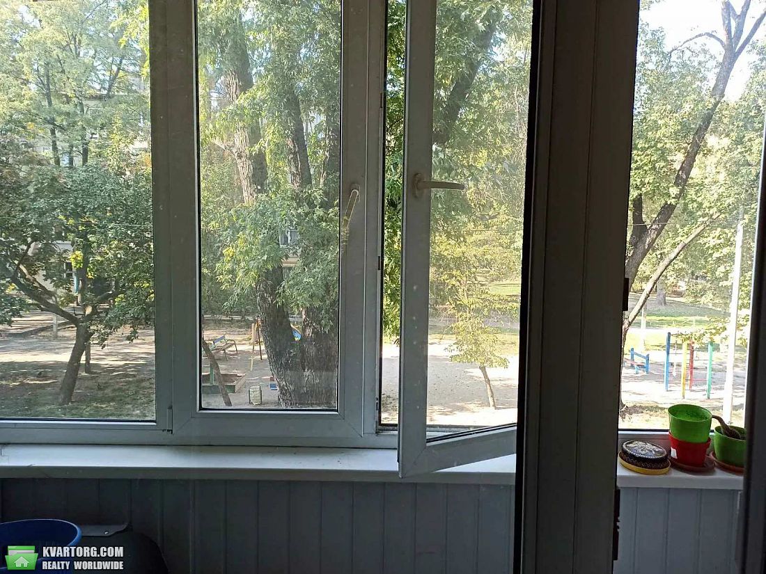 Rent out 2-room apartment. Киев, Курнатовского — photo 4
